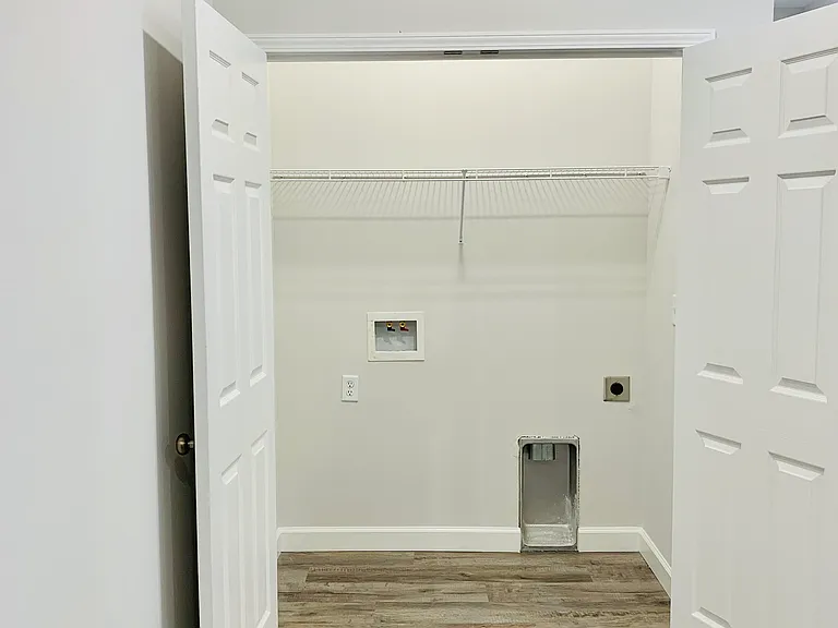 332 Hillview Mills Blvd — Photo 15