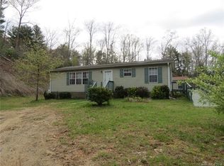 31 Jakes Ln, Brevard, NC 28712
