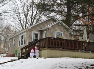 7 Elm St, East Stroudsburg, PA 18301