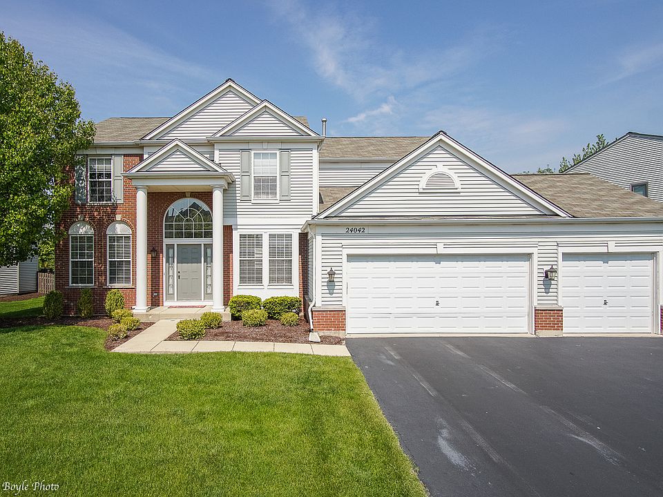 1st image of 24042 Norfolk Ln