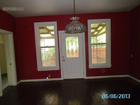 5th image of 204 Main St