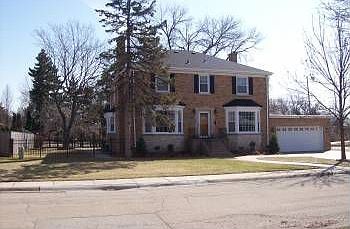1st image of 6407 N Leroy Ave