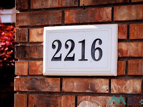 4th image of 2216 Reese Dr