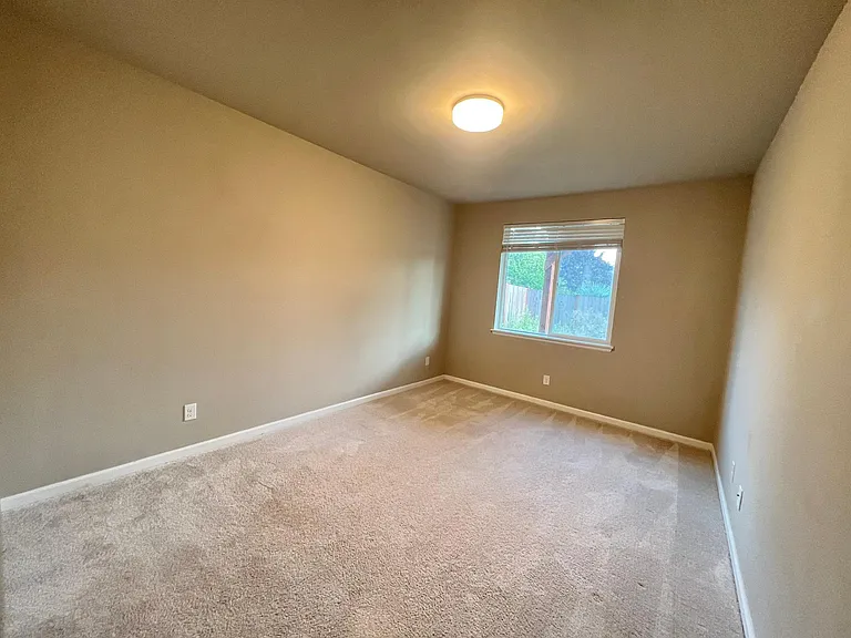 13761 SE 185th Way — Photo 24