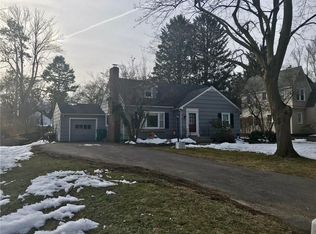 79 Superior Rd, Rochester, NY 14625