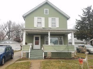 940 Liberty St, Aurora, IL 60505