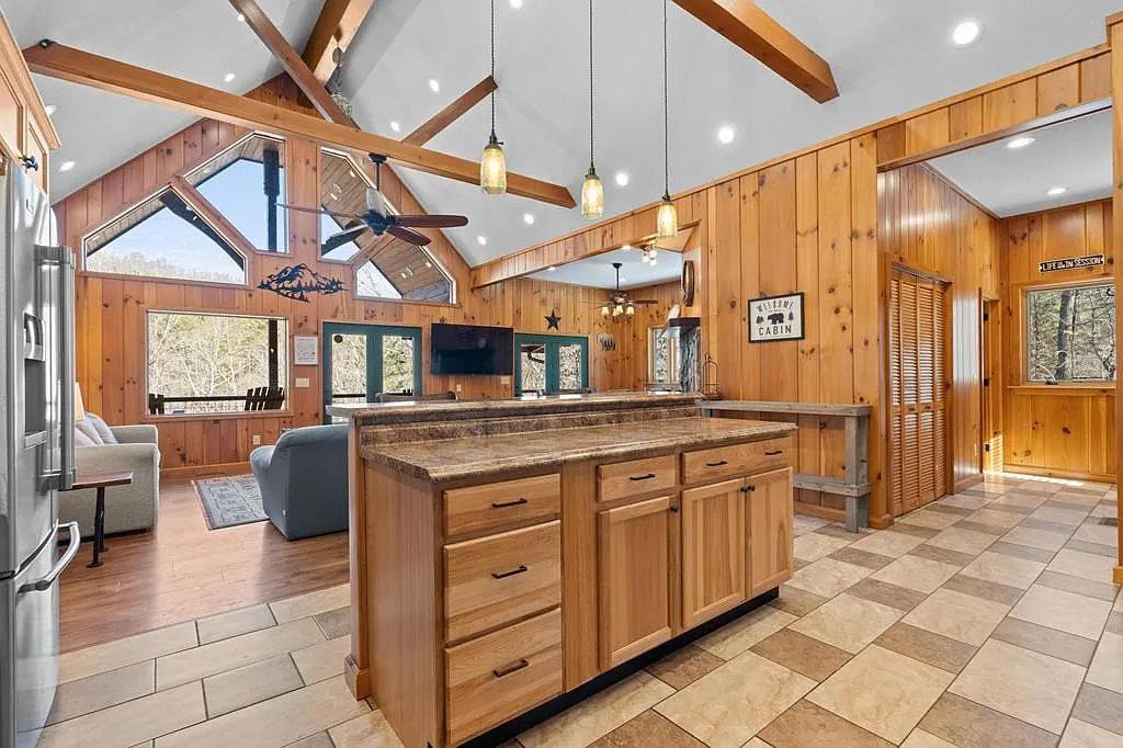 3 bed, 4.5 bath, $2,630 — Photo 4