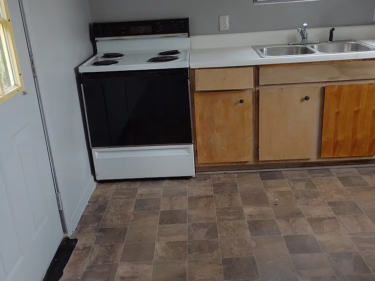 131 Brookway Dr — Photo 8