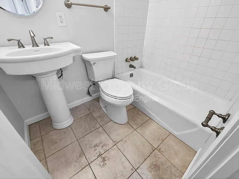 2765 Chelsea Dr — Photo 15