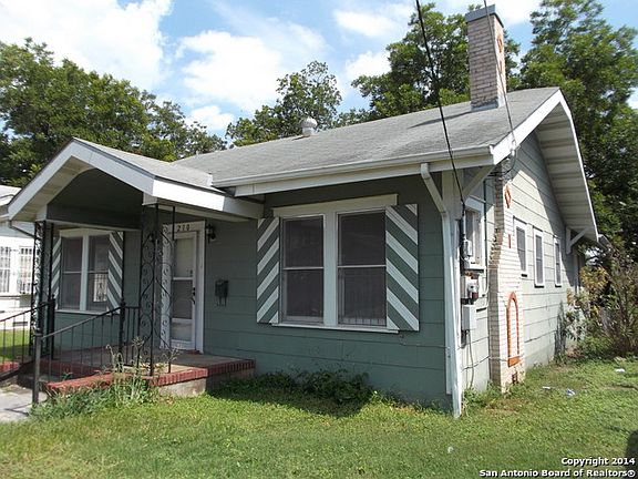 2nd image of 210 Preston Ave