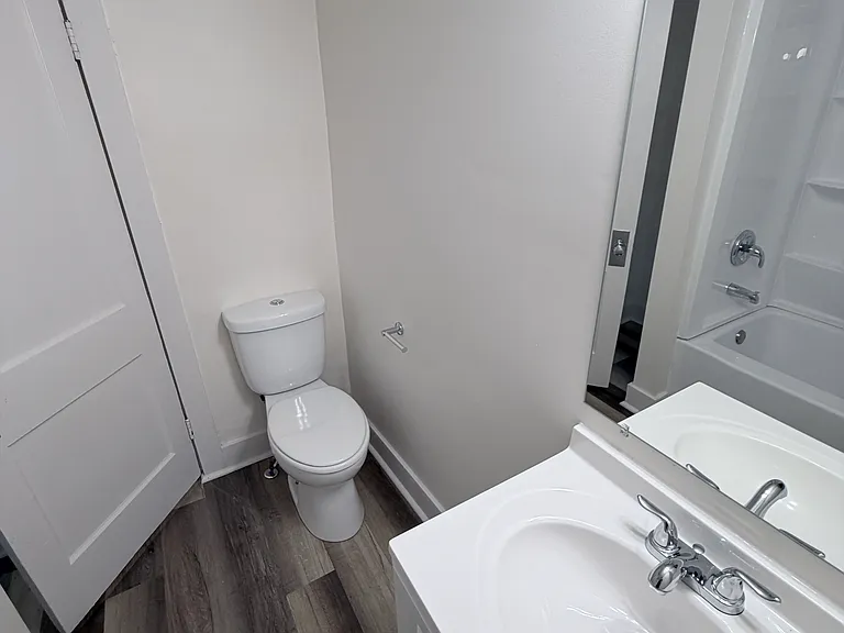 2250 Bellfield Ave — Photo 8