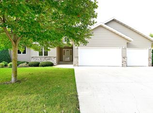 1014 Reed Ave, Faribault, MN 55021