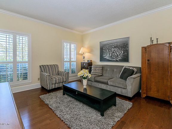 5th image of 2537 Wrightson Dr