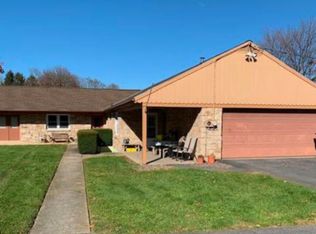 83 N Church St SW, Ephrata, PA 17522