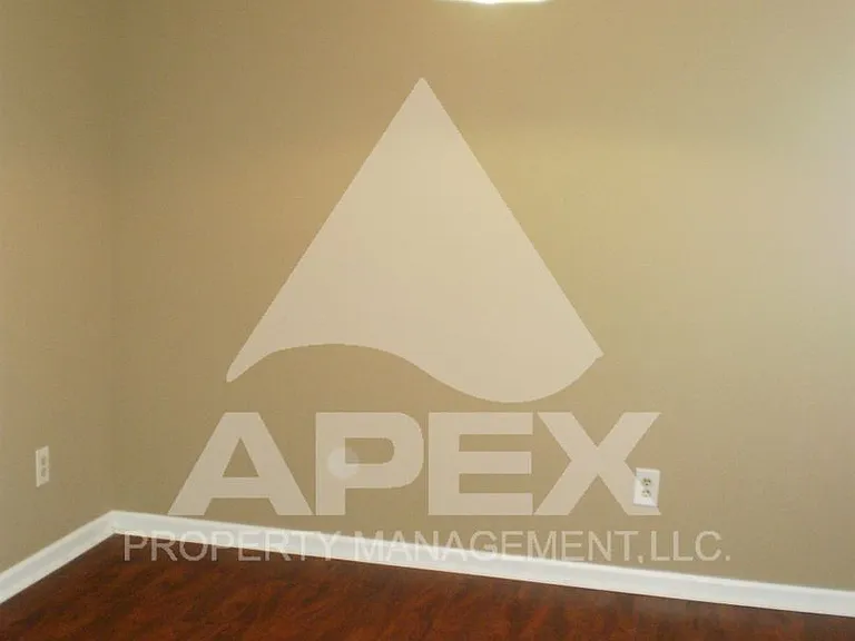 9130 Cedarpark Ln — Photo 11