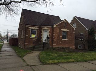 5001 S La Crosse Ave, Chicago, IL 60638