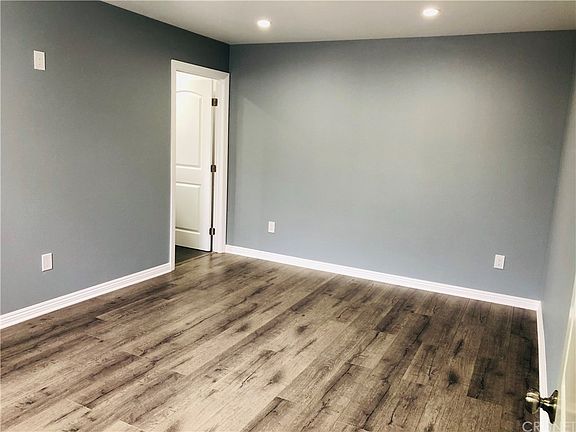 5th image of 12857 Herrick Ave