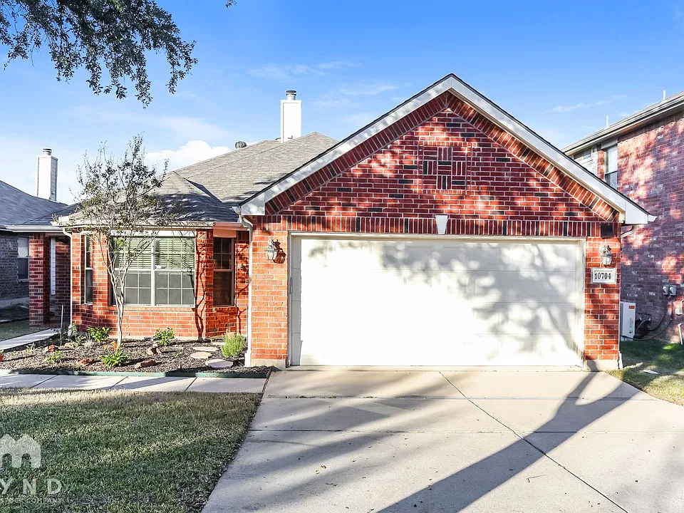 10704 Highland Ridge Rd