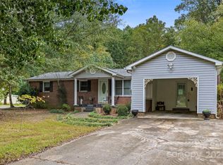 151 Debby Ln, Rutherfordton, NC 28139