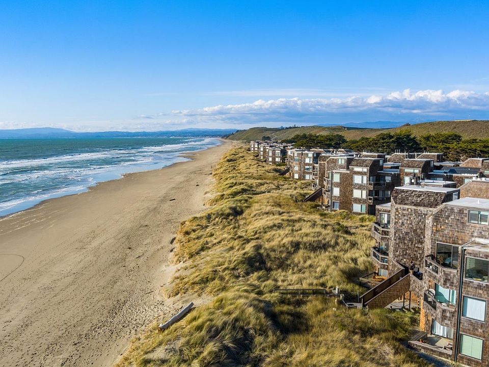 101 Shell Dr Watsonville CA Zillow