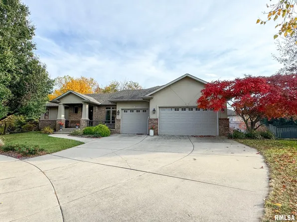 2316 Mariners Point Ln, Springfield, IL 62712