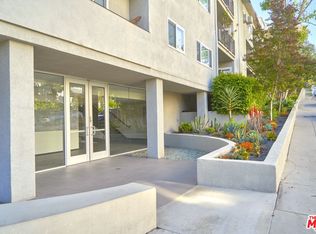 9005 Cynthia St APT 412, West Hollywood, CA 90069