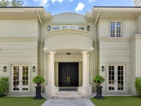 3460 S Moorings Way, Miami, FL 33133