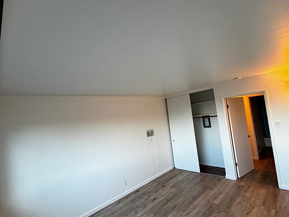 5th image of 180 Irene Ct APT 14