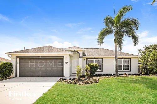 1120 NW 11th Pl Photo 1