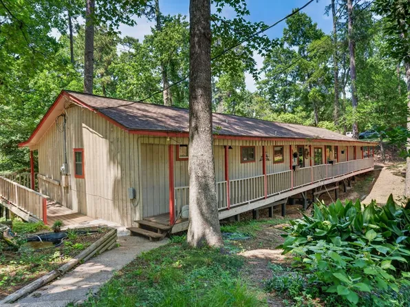 114 Hillendale Dr, Livingston, TX 77351