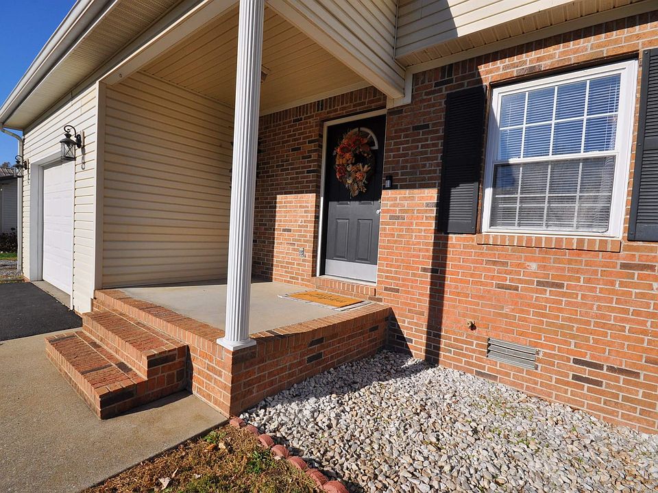 451 Golden Meadow Ln, Ledbetter, KY 42058 Zillow