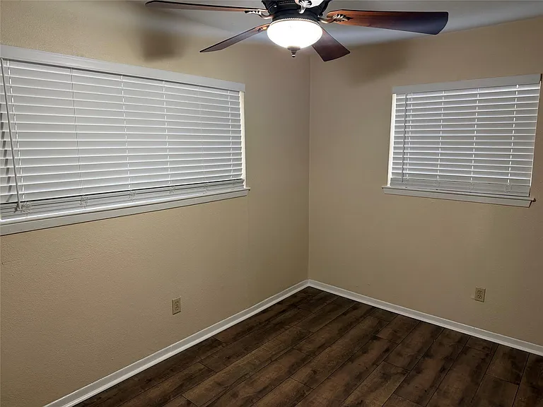 9 Dewthread Ct — Photo 13
