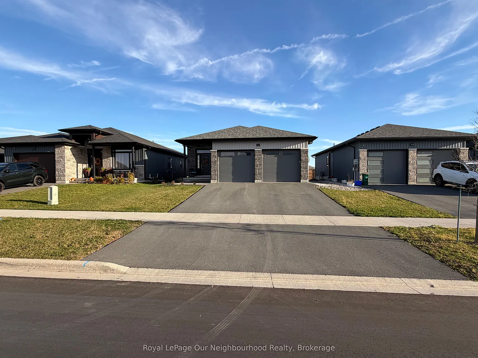 2 bed, $1,900 — Photo 2