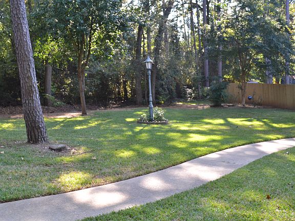 5th image of 23550 Greenwood Trl