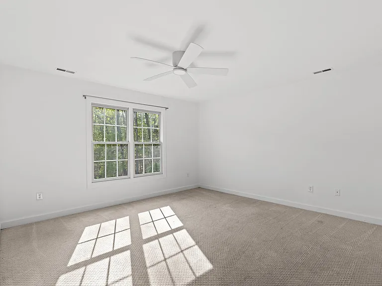 14216 Cervantes Ave — Photo 8