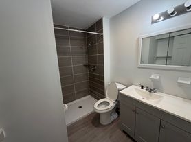 50 Greenhouse Rd, Bridgeport, CT