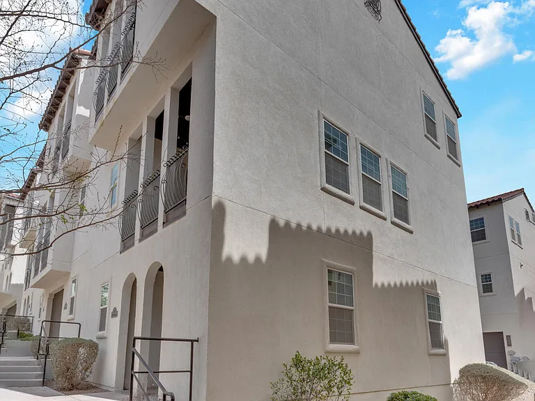 461 Vin Benicarlo Pl — Photo 55