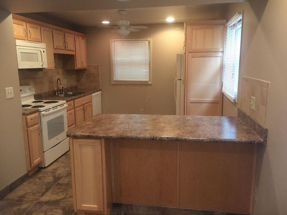1st image of 695 Cook Ave APT 1