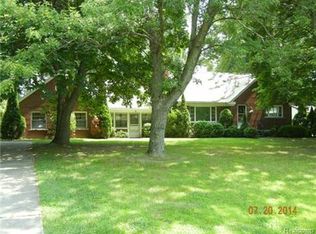 26120 Springland St, Farmington Hills, MI