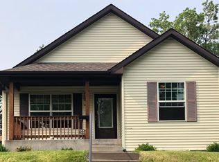 1815 Ross Ave E, Saint Paul, MN 55119