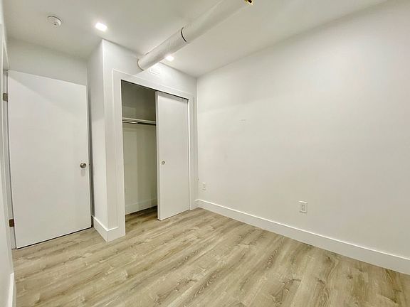4th image of 200 Audubon Ave #Basement