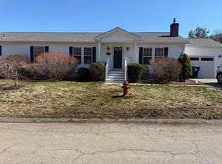3705 Pheasant Ln, Middleboro, MA 02346