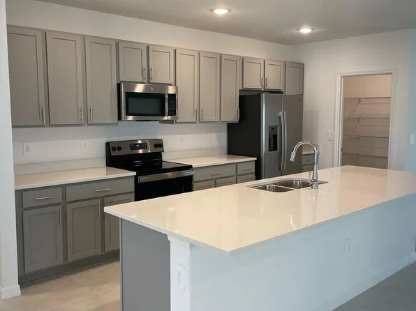 176 Citrine Loop, Kissimmee, FL 34758