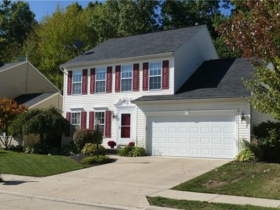 8560 Wayside Dr, Olmsted Twp, OH, 44138