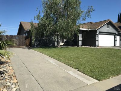 143 Fallen Leaf Drive, Vacaville, CA, 95687