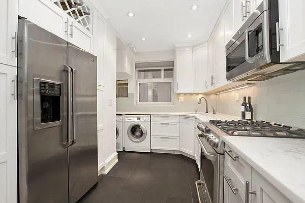 Sold by Corcoran | media 11