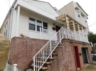 21 W 14th St #2, Bayonne, NJ 07002