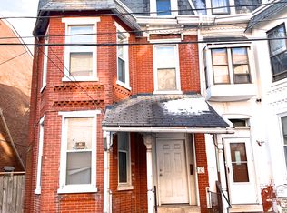 810 W 8th St #B, Wilmington, DE 19801