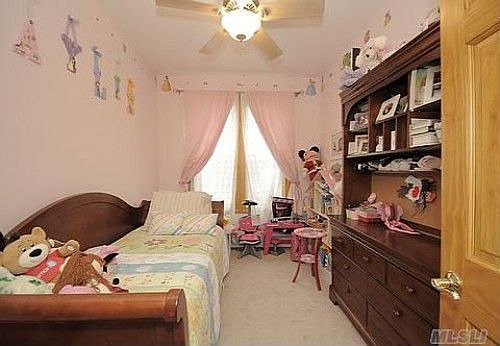 4th image of 2546 46th St