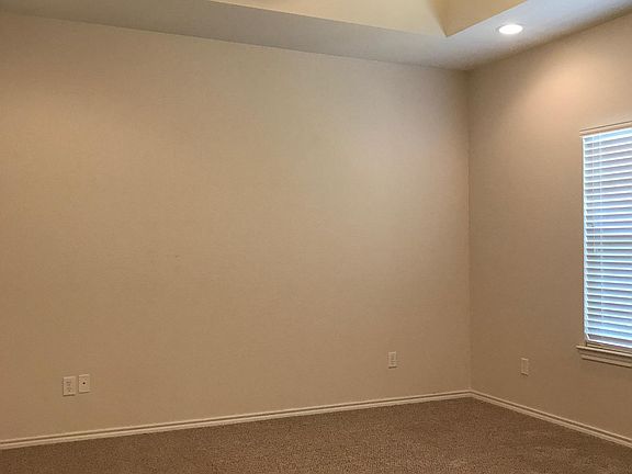 4th image of 1702 Tuscorora Ct